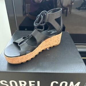 Sorel Black and Tan Wedge lace up Sandals